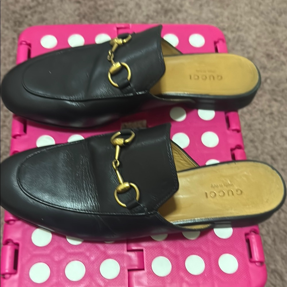Gucci Black Leather Women's Loafers